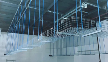 Proceso de instalación de la bandeja portacables